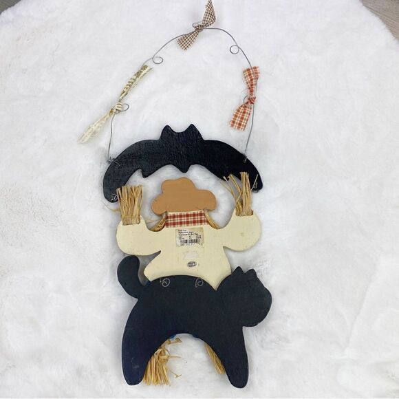 Wooden Scarecrow Black Cat Halloween Wall Hanging Decor - Picture 4 of 7